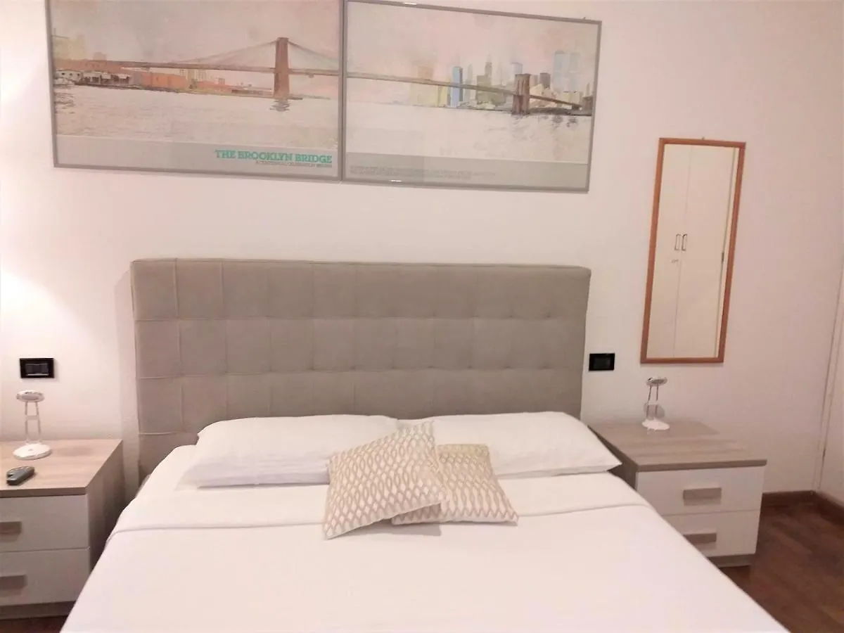 Meta Italy Da Nadia Apartament Mediolan Włochy
