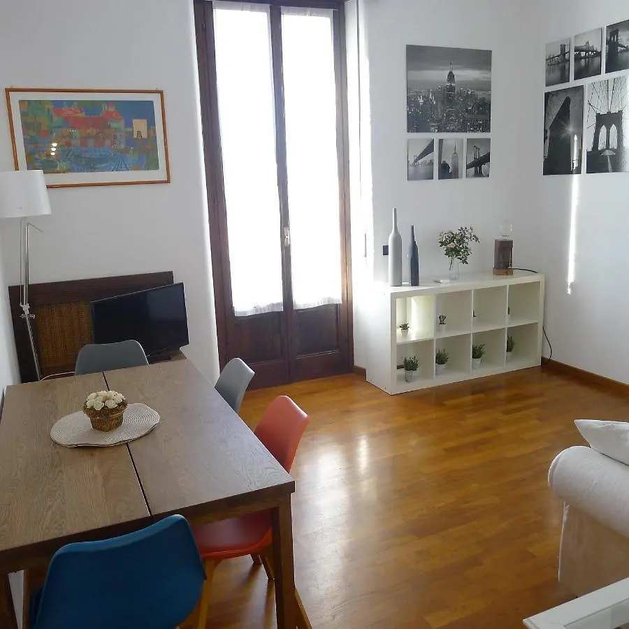 Meta Italy Da Nadia Apartament Mediolan